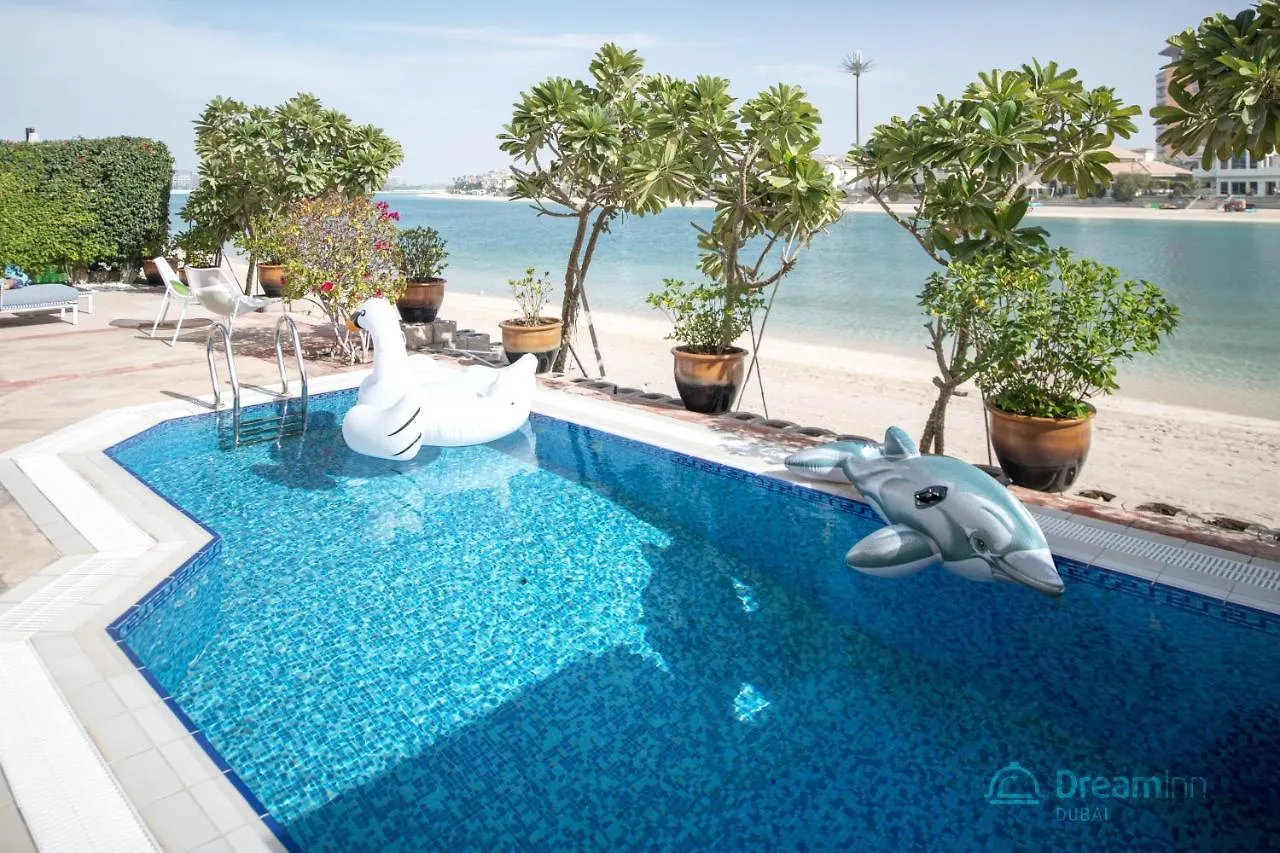Dream Inn - Royal Palm Beach Villaドバイ